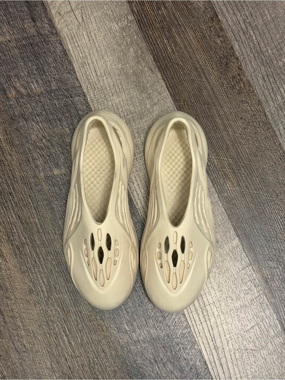 adidas Kids Cream Slip-On YEZZY slides